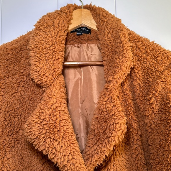 Women’s Faux Fur Coat Sz Small - Picture 2 of 7